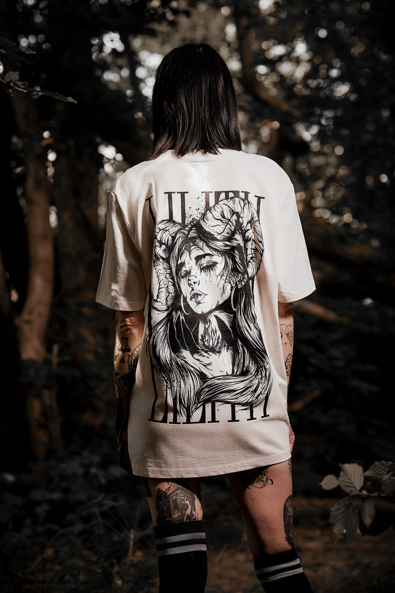 T-shirt Lilith